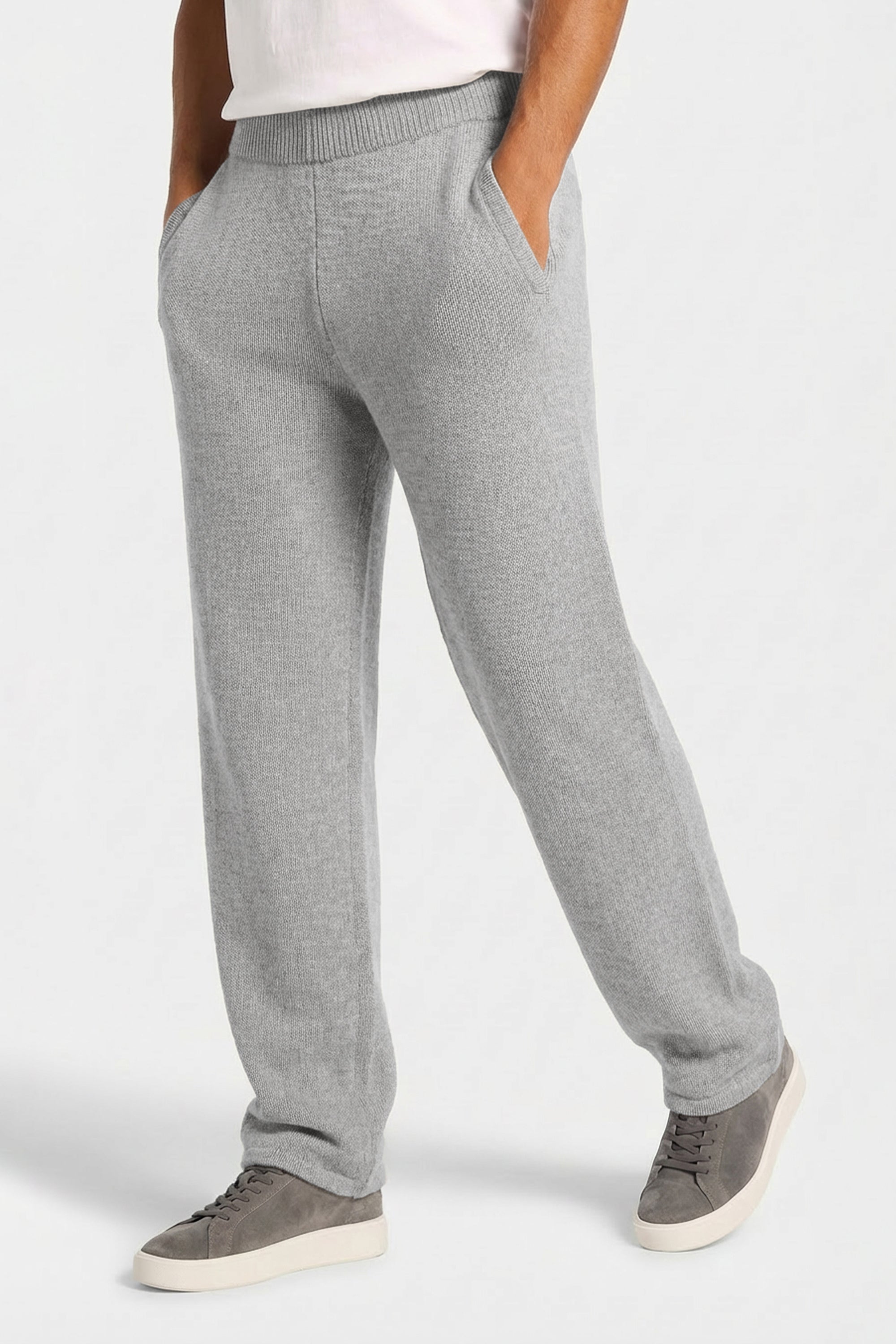 THE SAVONA JOGGER CLEAN SHAPE