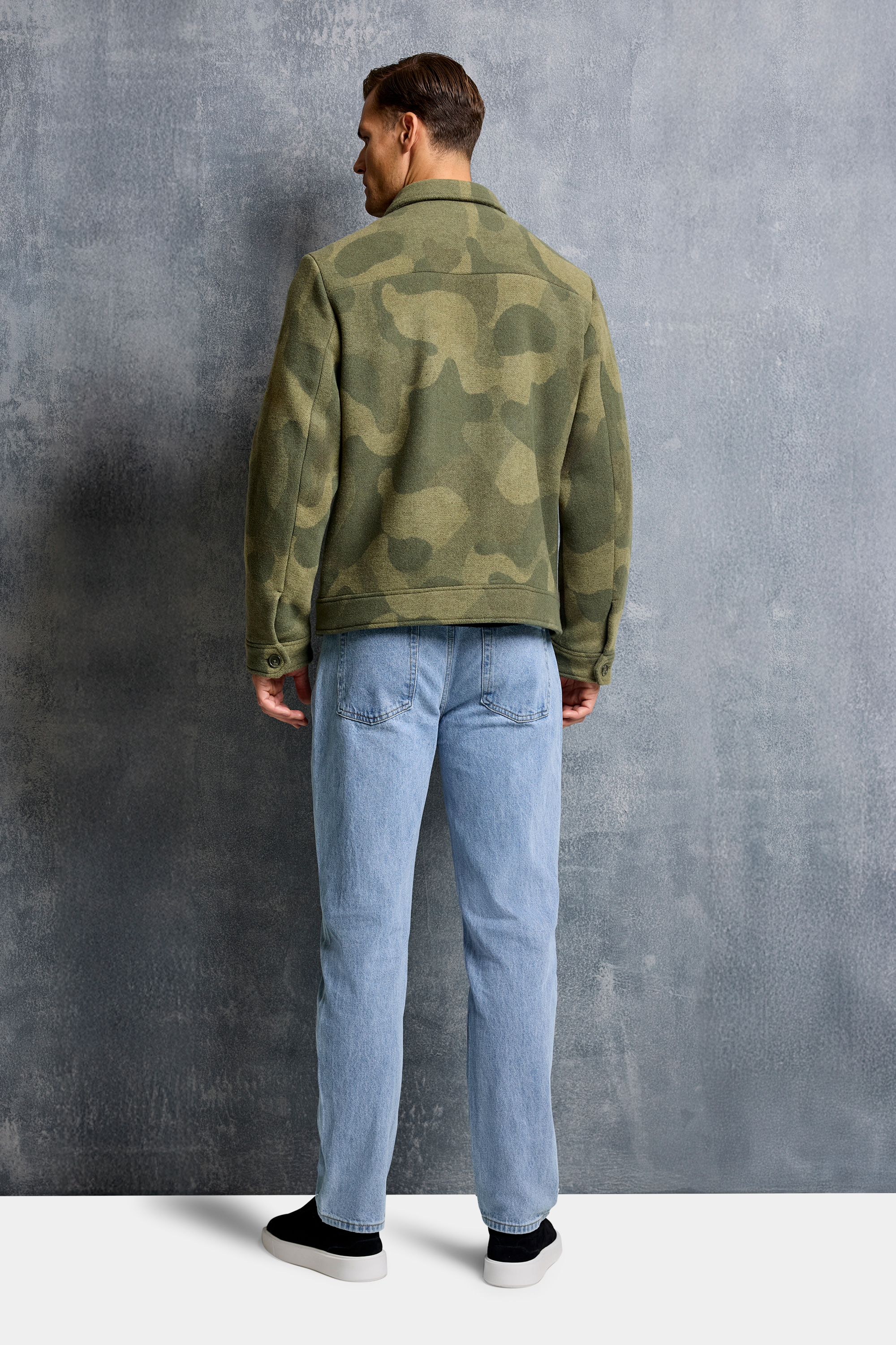 THE GIO SHACKET, RELAXED FIT