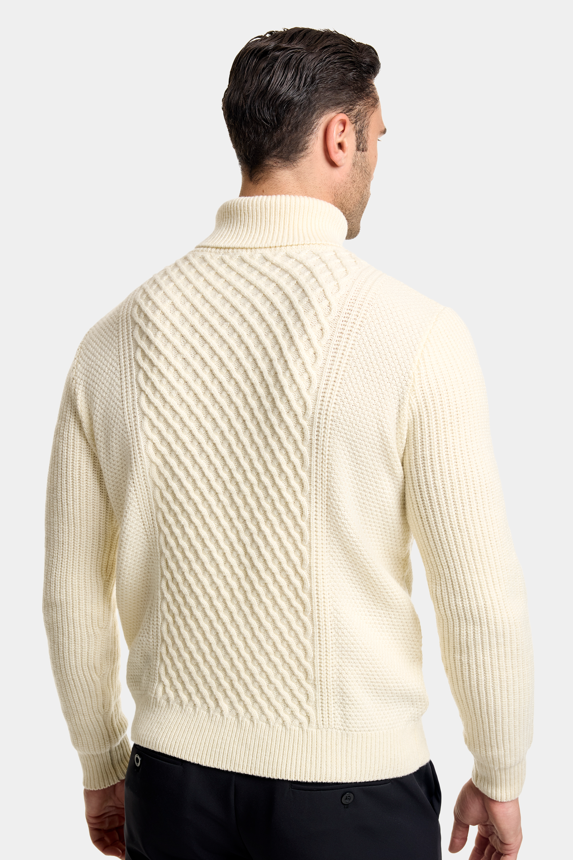 THE NICO REFINED WARMTH