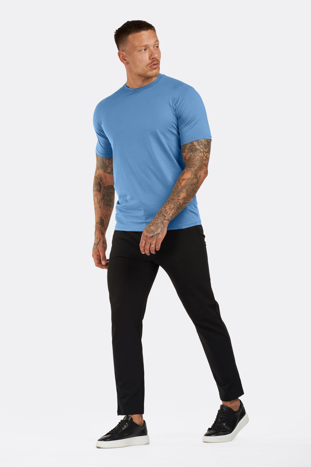 ESSEN CORE T-SHIRT
