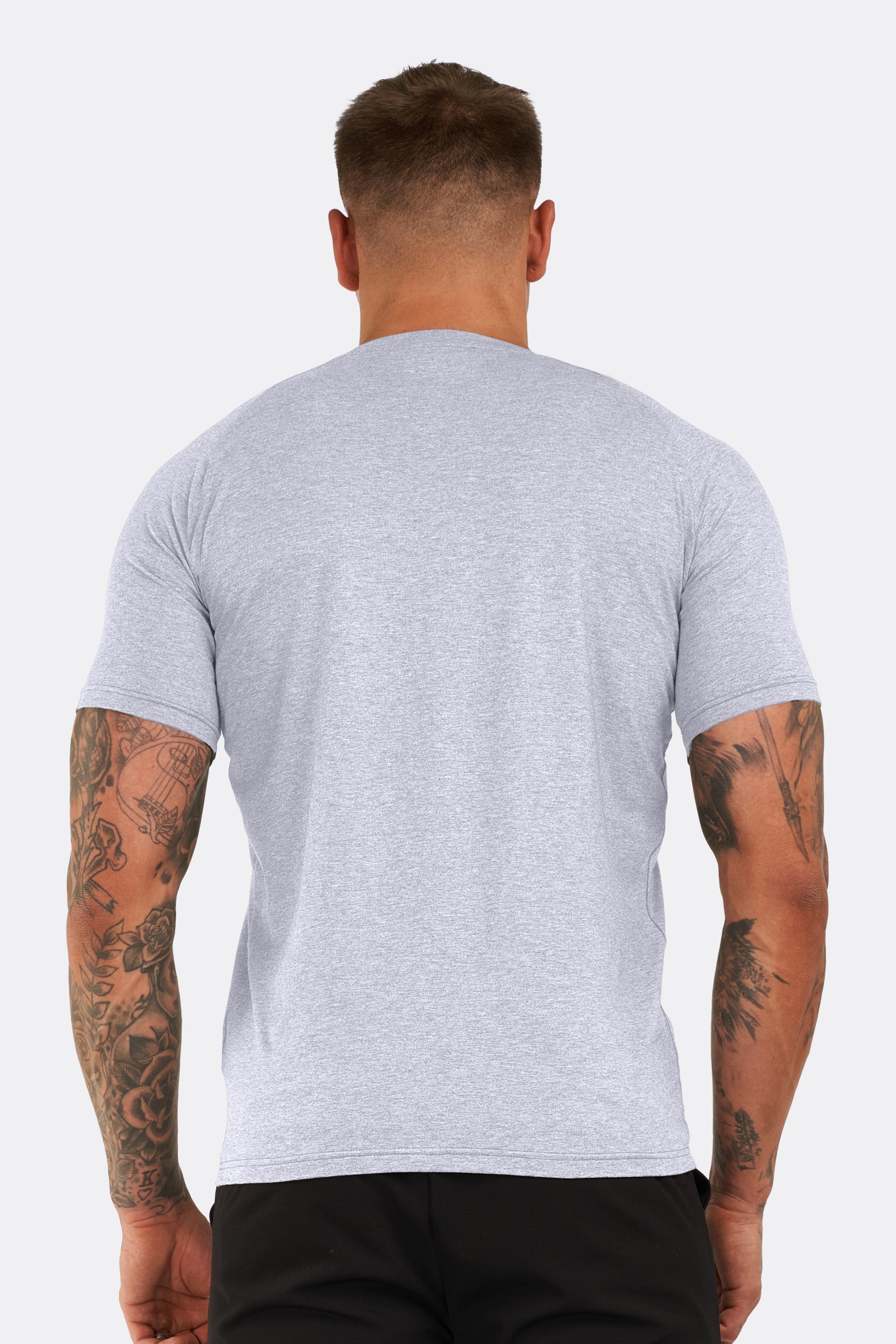 ESSEN CORE T-SHIRT